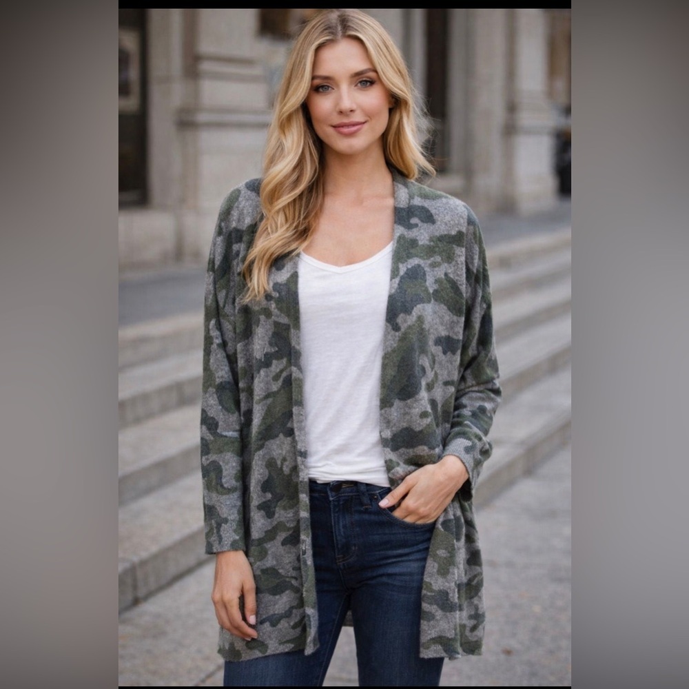 Magaschoni Green Camo Women's Cardigan